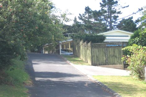 Photo of property in 1/6 Valecrest Place, Bayview, Auckland, 0629