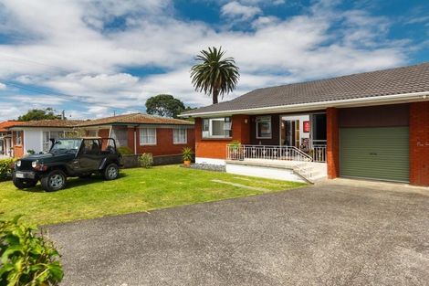 Photo of property in 1/3 Kiwi Esplanade, Mangere Bridge, Auckland, 2022