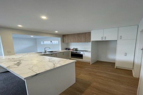 Photo of property in 32 Tintern Avenue, Avonhead, Christchurch, 8042