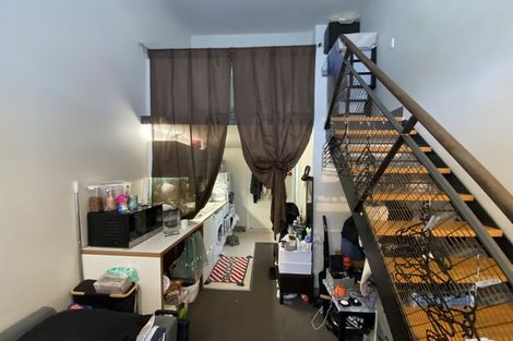 Photo of property in Urbane Apartments, 35/29 Webb Street, Mount Cook, Wellington, 6011