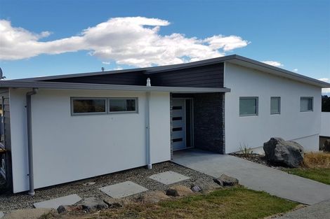 Photo of property in 22 Lochinver Avenue, Lake Tekapo, 7999