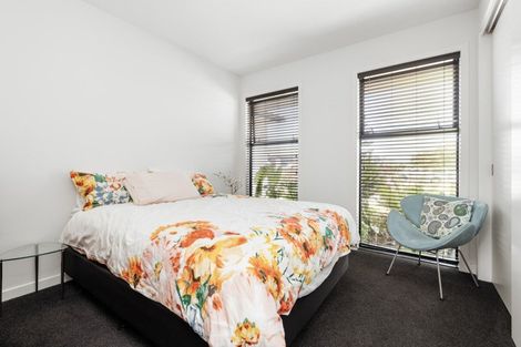 Photo of property in 16 Hiria Crescent, Papamoa Beach, Papamoa, 3118