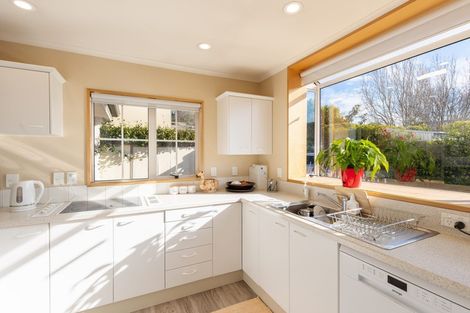 Photo of property in 2/53 Hamilton Avenue, Ilam, Christchurch, 8041