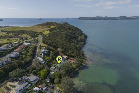 Photo of property in 14 Stormont Lane, Whitianga, 3510