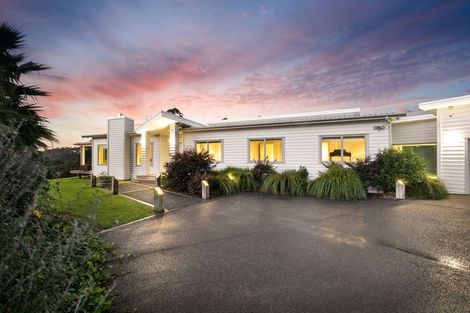 Photo of property in 1225 East Coast Road, Redvale, Albany, 0794