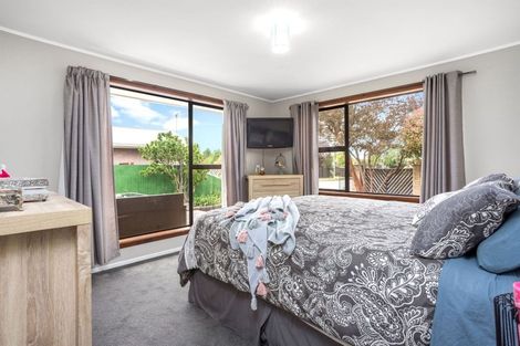 Photo of property in 7 Kuaka Crescent, Bromley, Christchurch, 8062