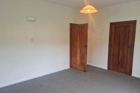 Photo of property in 12 Wavell Street, Karori, Wellington, 6012