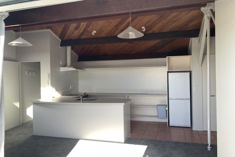 Photo of property in Metro Apartments, 20/220 Thorndon Quay, Pipitea, Wellington, 6011