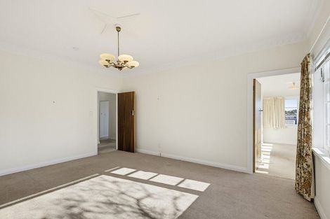 Photo of property in 19 Agra Crescent, Khandallah, Wellington, 6035