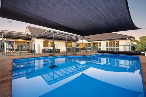 Photo of property in 17 Strathconnan Court, Rototuna, Hamilton, 3210