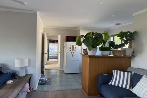 Photo of property in 50 Lakeside Drive, Orewa, 0931