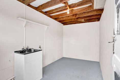 Photo of property in 19a Lorna Street, Lynmouth, New Plymouth, 4310