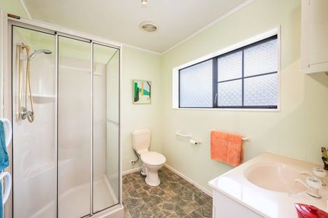 Photo of property in 36 Awanui Drive, Waikanae, 5036