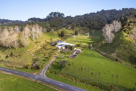 Photo of property in 186 Uruti Road, Uruti, Urenui, 4378