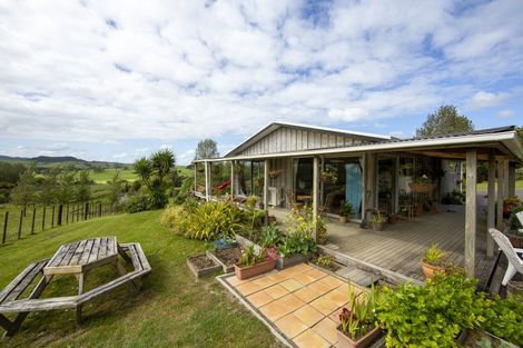 Photo of property in 39 Lara Lane, Kaiwaka, 0573