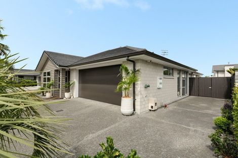 Photo of property in 81 Palm Springs Boulevard, Papamoa Beach, Papamoa, 3118