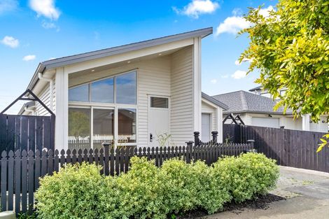 Photo of property in 19 Tidal View Road, Karaka, Papakura, 2113