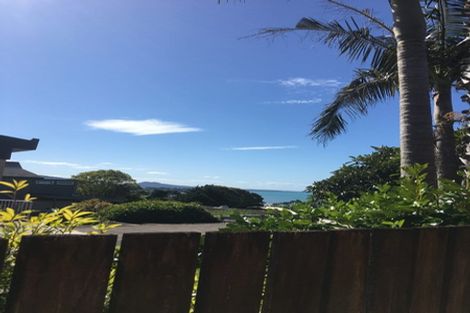 Photo of property in 104a Mellons Bay Road, Mellons Bay, Auckland, 2014