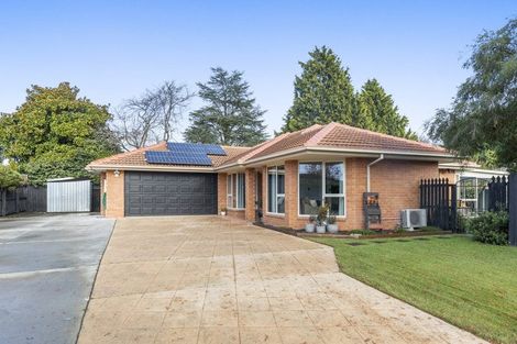 Photo of property in 20 Riegler Place, Belfast, Christchurch, 8051