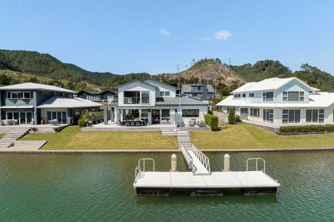 Photo of property in 308 Waterways Parade, Pauanui, Hikuai, 3579