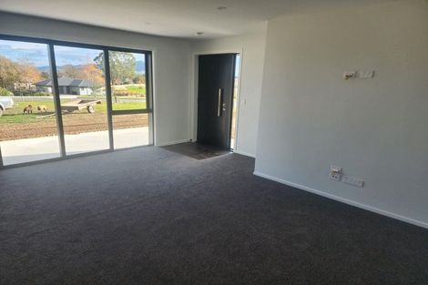 Photo of property in 8 Kahikatea Drive, East Gore, 9710