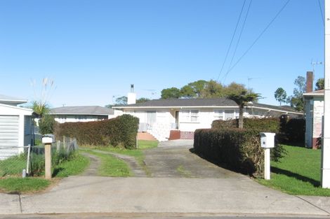 Photo of property in 18 Surrey Street, Manurewa, Auckland, 2102