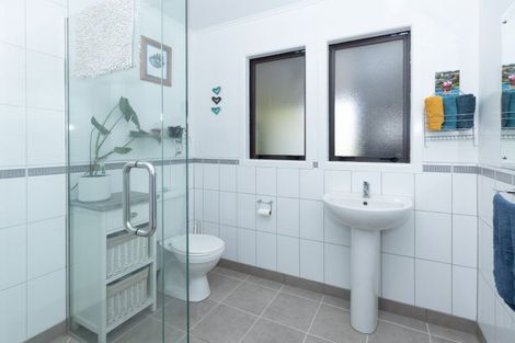 Photo of property in 282 Girls High School Road, Pukehuia, Tangiteroria, 0381