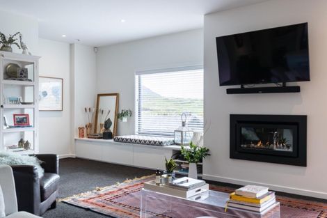 Photo of property in 2/27 Rannoch Drive, Jacks Point, Queenstown, 9371