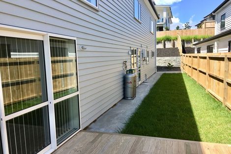 Photo of property in 10 Atalanta Way, Beachlands, Auckland, 2018