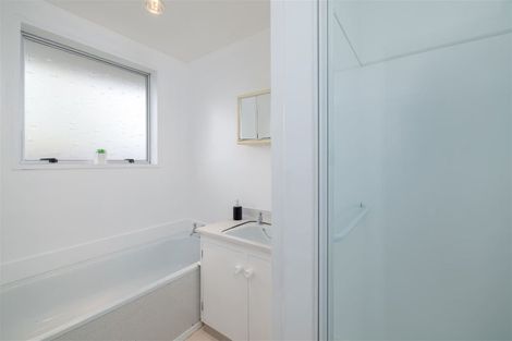 Photo of property in 1/275 Hendersons Road, Hoon Hay, Christchurch, 8025