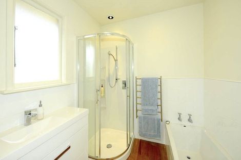 Photo of property in 12 Longmuir Street, Ilam, Christchurch, 8041