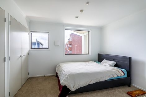 Photo of property in 2b Harakeke Road, Hobsonville, Auckland, 0616