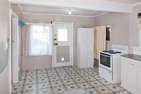 Photo of property in 11 Thomas Place, Foxton Beach, Foxton, 4815