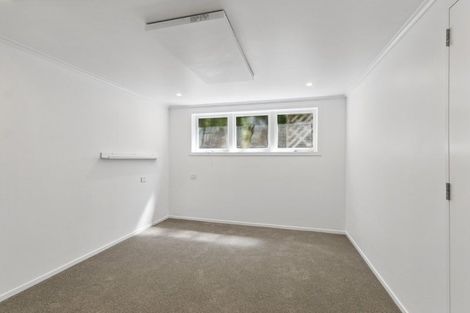 Photo of property in 11 Easdale Street, Kelburn, Wellington, 6012