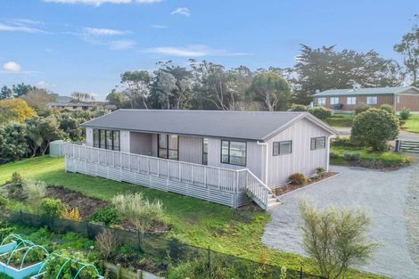 Photo of property in 13 High Street, Kakanui, Oamaru, 9495