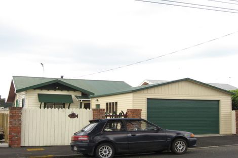 Photo of property in 62 Young Street, New Plymouth, 4310