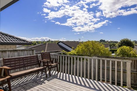 Photo of property in 5 Caldera Crescent, Pyes Pa, Tauranga, 3112