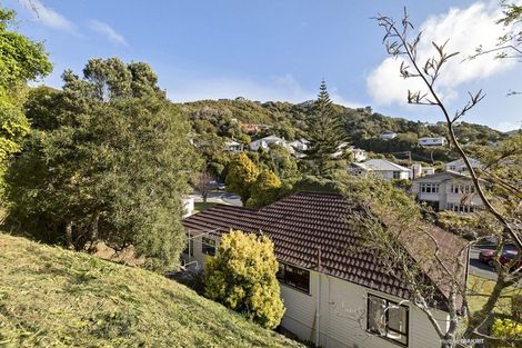 Photo of property in 33 Burrows Avenue, Karori, Wellington, 6012