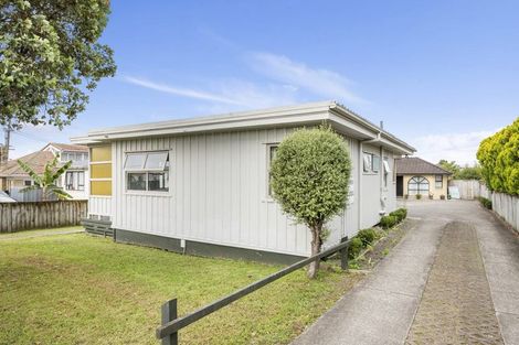 Photo of property in 31 Archibald Road, Kelston, Auckland, 0602