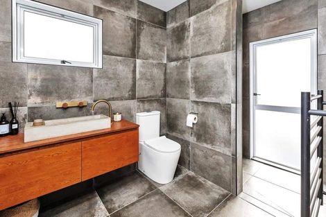 Photo of property in 15 Radcliffe Street, Kensington, Whangarei, 0112