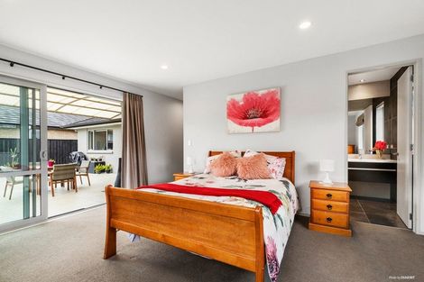 Photo of property in 30 Castellina Drive, Karaka, Papakura, 2113