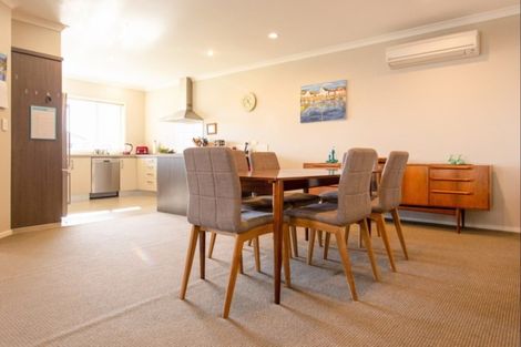 Photo of property in 14 Palliser Place, Poraiti, Napier, 4112