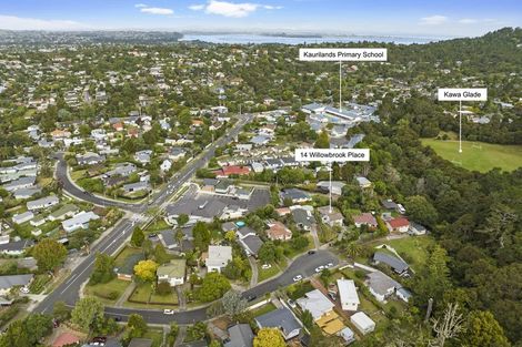 Photo of property in 14 Willowbrook Place, Titirangi, Auckland, 0604