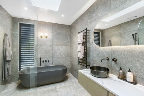 Photo of property in 296 Kitchener Road, Pukekohe, 2120