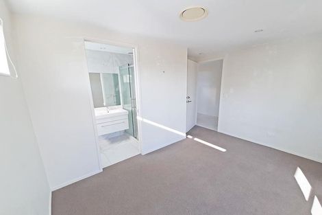 Photo of property in 12 Butler Stoney Crescent, Silverdale, 0932