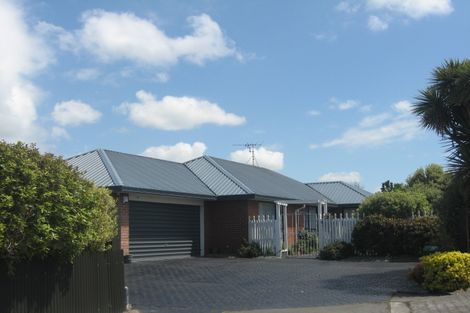 Photo of property in 8 Topaz Place, Bishopdale, Christchurch, 8053