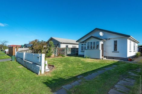 Photo of property in 54 Rhona Street, Linwood, Christchurch, 8062