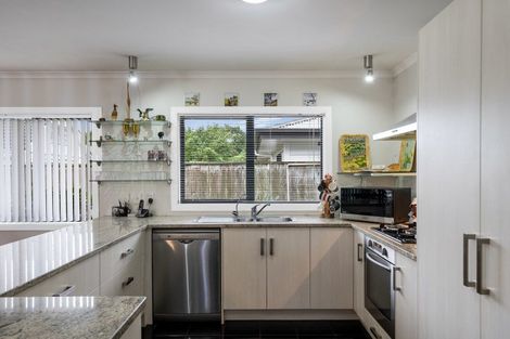 Photo of property in 619a Queen Street East, Levin, 5510