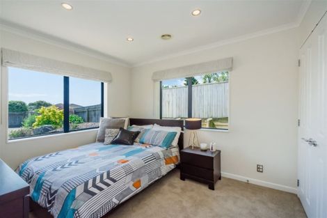 Photo of property in 44 Awatea Avenue, Paraparaumu, 5032