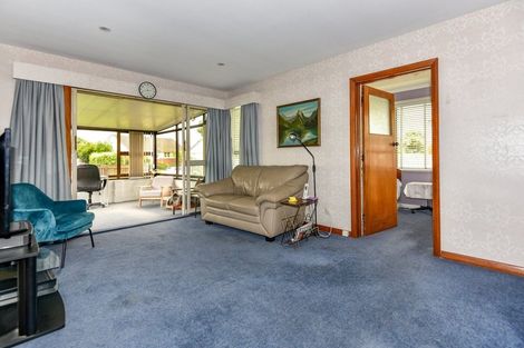 Photo of property in 6 Hillary Crescent, Upper Riccarton, Christchurch, 8041